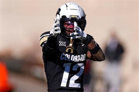 Colorado Buffs Superstar Travis Hunter Wins Heisman